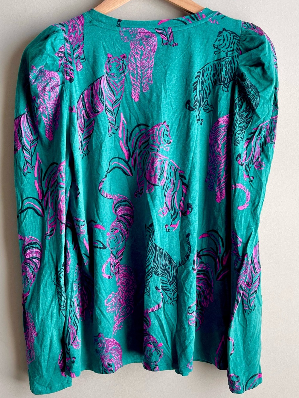 crown & ivy Emerald Green Long-Sleeve Top with Pink & Black Tiger Print - Picture 3 of 3